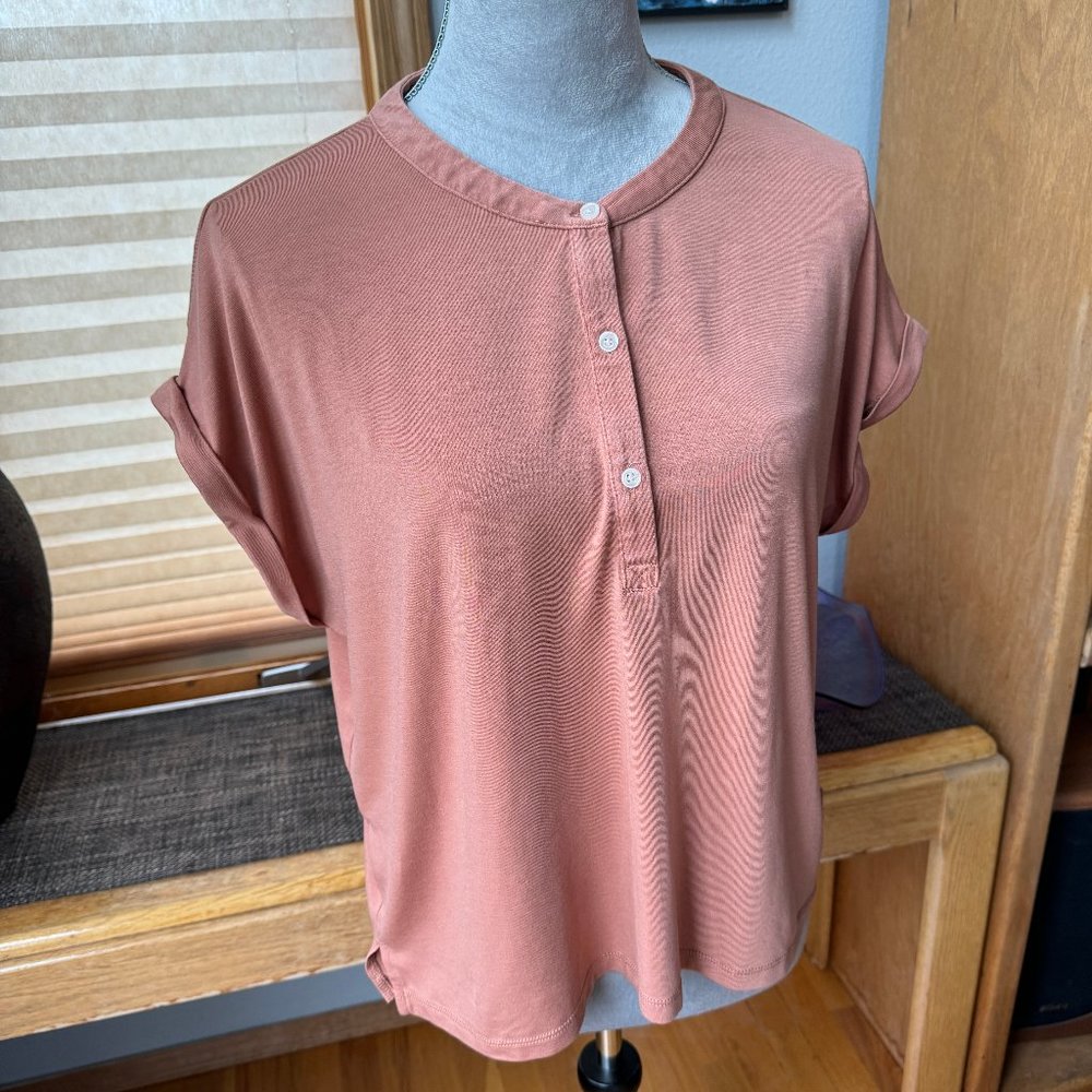 LOU & GREY Top - Women’s Tunic Popover Henley Short Cowl Sleeves - Copper/brown
